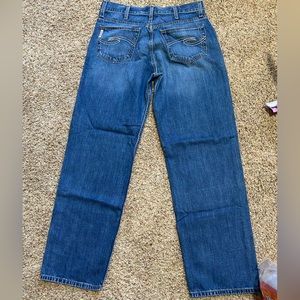 Mens Cinch Jeans 33 x 34. Hardly worn if ever.
